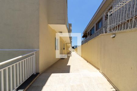 Casa de condomínio para alugar com 45m², 2 quartos e 2 vagas Casa de condomínio para alugar com 45m², 2 quartos e 2 vagasCorredor