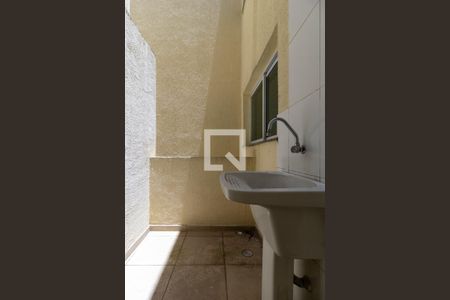 Casa de condomínio para alugar com 45m², 2 quartos e 2 vagas Casa de condomínio para alugar com 45m², 2 quartos e 2 vagasÁrea de Serviço