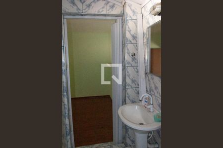 Casa para alugar com 350m², 3 quartos e 3 vagas Casa para alugar com 350m², 3 quartos e 3 vagasBanheiro da Suíte 1