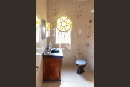 Casa para alugar com 350m², 3 quartos e 3 vagas Casa para alugar com 350m², 3 quartos e 3 vagasBanheiro da Suíte 3