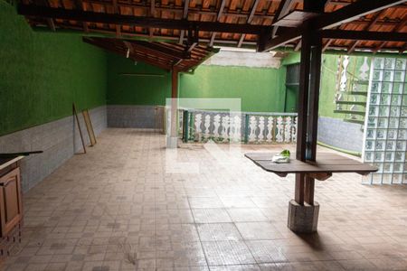 Casa para alugar com 350m², 3 quartos e 3 vagas Casa para alugar com 350m², 3 quartos e 3 vagasSalão de festas