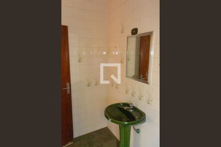 Casa para alugar com 350m², 3 quartos e 3 vagas Casa para alugar com 350m², 3 quartos e 3 vagasBanheiro da Suíte 2