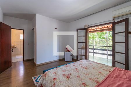 Casa de condomínio à venda com 408m², 4 quartos e 4 vagasSuíte 1