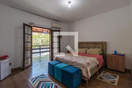 Casa de condomínio à venda com 408m², 4 quartos e 4 vagasSuíte 1