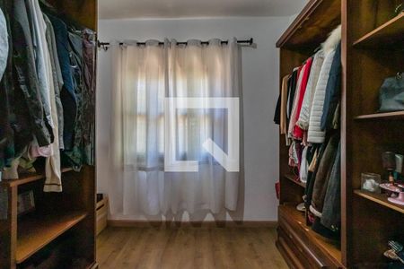 Casa de condomínio à venda com 408m², 4 quartos e 4 vagasQuarto 1