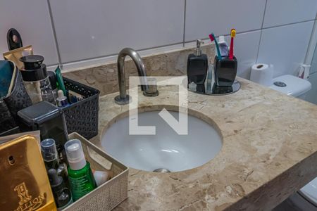 Casa de condomínio à venda com 408m², 4 quartos e 4 vagasBanheiro Social