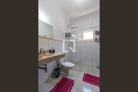 Casa de condomínio à venda com 408m², 4 quartos e 4 vagasBanheiro Social