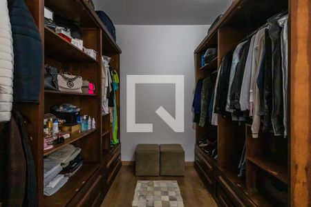 Casa de condomínio à venda com 408m², 4 quartos e 4 vagasQuarto 1