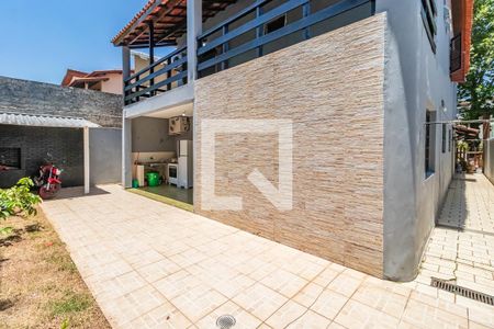 Casa de condomínio à venda com 408m², 4 quartos e 4 vagasQuintal