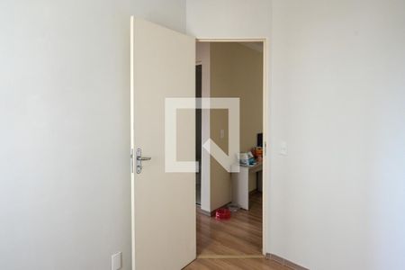 Apartamento à venda com 64m², 3 quartos e 1 vagaQuarto 2