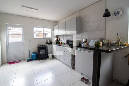 Cozinha de casa à venda com 3 quartos, 240m² em Costa E Silva, Porto Alegre