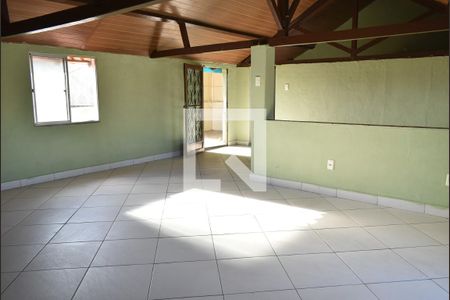 Sala de casa para alugar com 1 quarto, 85m² em Campo Grande, Rio de Janeiro