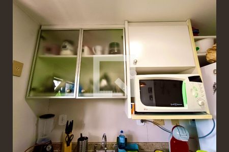 Apartamento à venda com 84m², 2 quartos e 2 vagasCozinha americana