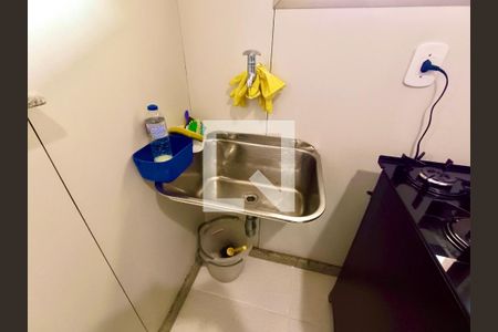 Apartamento à venda com 84m², 2 quartos e 2 vagasÁrea serviço