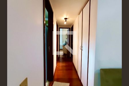 Corredor de apartamento à venda com 2 quartos, 84m² em Leblon, Rio de Janeiro