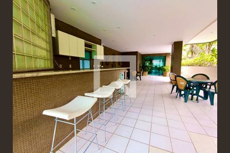 Apartamento à venda com 84m², 2 quartos e 2 vagasÁrea Comum - Playground