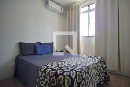 Quarto 1 de apartamento à venda com 2 quartos, 48m² em Morro Santana, Porto Alegre