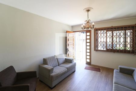Sala de casa à venda com 3 quartos, 148m² em Medianeira, Porto Alegre