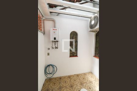 Casa à venda com 148m², 3 quartos e 2 vagasClaraboia