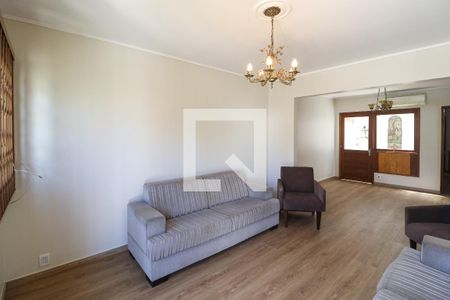 Sala de casa à venda com 3 quartos, 148m² em Medianeira, Porto Alegre