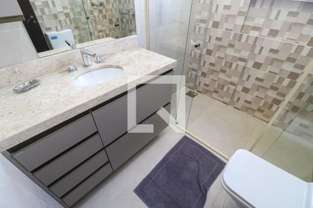 Casa à venda com 148m², 3 quartos e 2 vagasBanheiro da Suíte