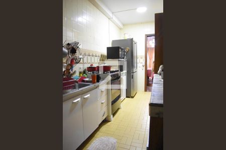 Apartamento à venda com 98m², 4 quartos e 1 vagaCozinha