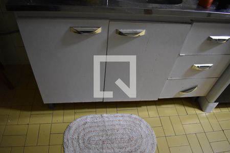 Cozinha de apartamento à venda com 4 quartos, 98m² em Água Verde, Curitiba