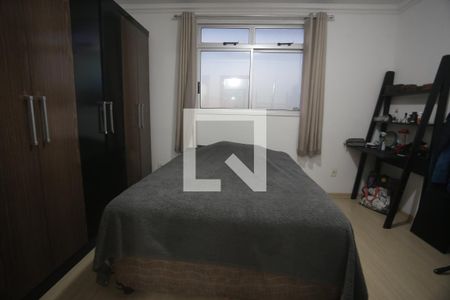 Suite de apartamento à venda com 3 quartos, 140m² em Estrela Dalva, Belo Horizonte