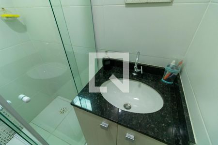 Casa de condomínio à venda com 79m², 2 quartos e 2 vagasBanheiro da Suíte 1