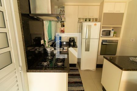 Casa de condomínio à venda com 79m², 2 quartos e 2 vagasCozinha