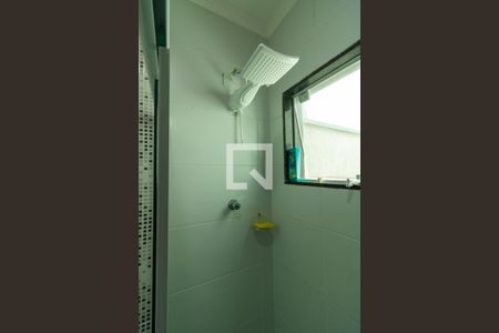 Casa de condomínio à venda com 79m², 2 quartos e 2 vagasBanheiro da Suíte 1