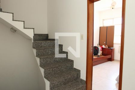 Casa à venda com 180m², 3 quartos e 1 vagaHall (2º Andar)