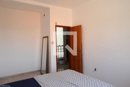 Casa à venda com 180m², 3 quartos e 1 vagaQuarto 1 (2º Andar)
