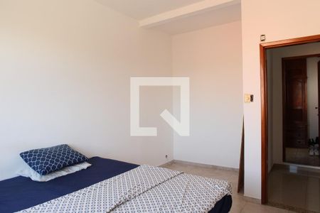 Casa à venda com 180m², 3 quartos e 1 vagaQuarto 1 (2º Andar)