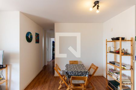 Sala de apartamento à venda com 3 quartos, 79m² em Vila Graciosa, São Paulo