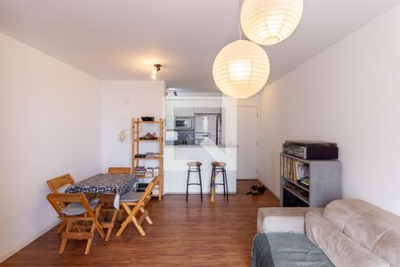 Sala de apartamento à venda com 3 quartos, 79m² em Vila Graciosa, São Paulo