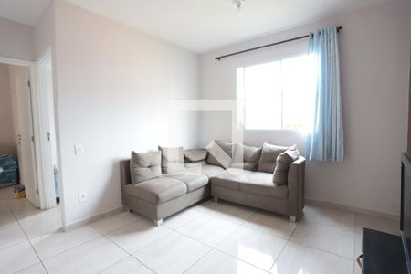 Sala de apartamento para alugar com 2 quartos, 45m² em Parque Santa Rosa, Suzano