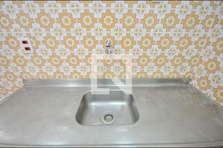 Cozinha de casa para alugar com 2 quartos, 40m² em São Cristóvão, Rio de Janeiro