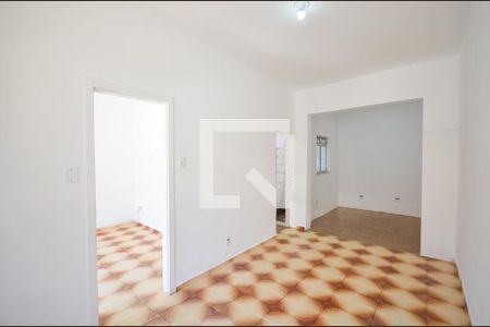 Casa para alugar com 40m², 2 quartos e 1 vaga Casa para alugar com 40m², 2 quartos e 1 vagaQuarto