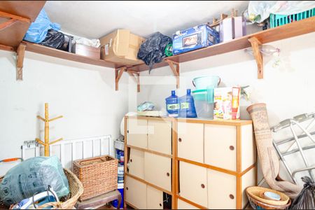 Casa à venda com 129m², 3 quartos e 2 vagas Casa à venda com 129m², 3 quartos e 2 vagasQuarto de Serviço