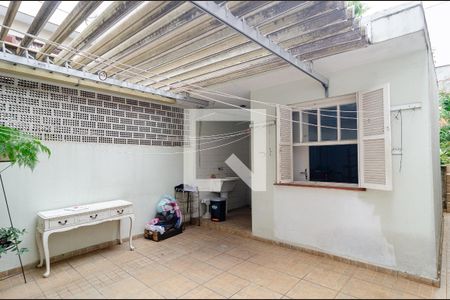 Casa à venda com 129m², 3 quartos e 2 vagas Casa à venda com 129m², 3 quartos e 2 vagasÁrea de Serviço