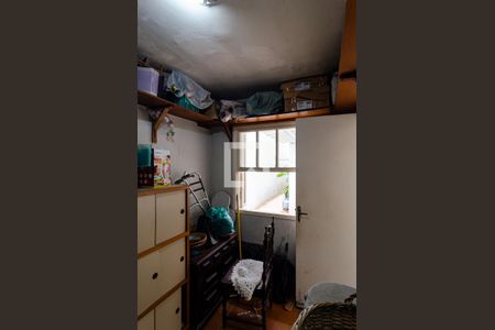 Casa à venda com 129m², 3 quartos e 2 vagas Casa à venda com 129m², 3 quartos e 2 vagasQuarto de Serviço