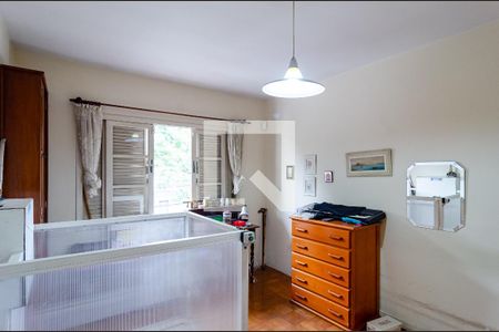 Casa à venda com 129m², 3 quartos e 2 vagas Casa à venda com 129m², 3 quartos e 2 vagasSuíte