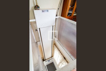 Casa à venda com 129m², 3 quartos e 2 vagas Casa à venda com 129m², 3 quartos e 2 vagasSuíte