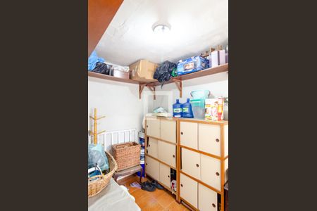 Casa à venda com 129m², 3 quartos e 2 vagas Casa à venda com 129m², 3 quartos e 2 vagasQuarto de Serviço