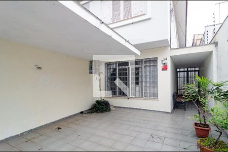 Casa à venda com 129m², 3 quartos e 2 vagas Casa à venda com 129m², 3 quartos e 2 vagasGaragem