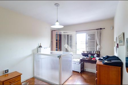 Casa à venda com 129m², 3 quartos e 2 vagas Casa à venda com 129m², 3 quartos e 2 vagasSuíte