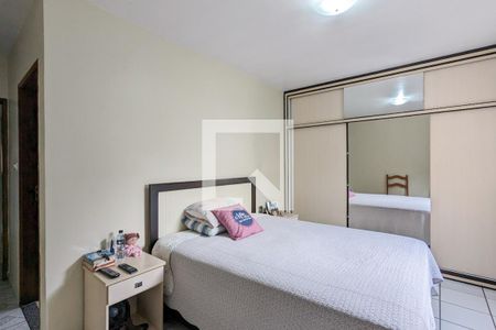 Quarto 1 de apartamento para alugar com 2 quartos, 120m² em Jardim Calux, São Bernardo do Campo