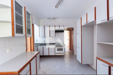 Apartamento à venda com 99m², 2 quartos e 1 vagaCozinha