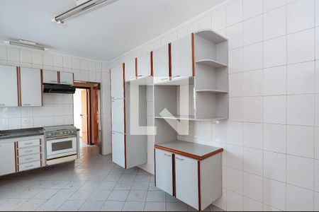 Apartamento à venda com 99m², 2 quartos e 1 vagaCozinha